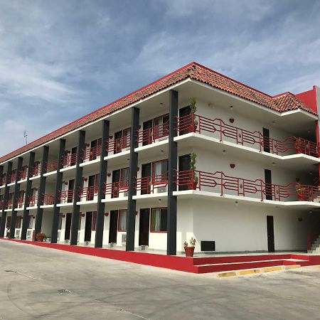 Motel El Refugio Tijuana Zewnętrze zdjęcie
