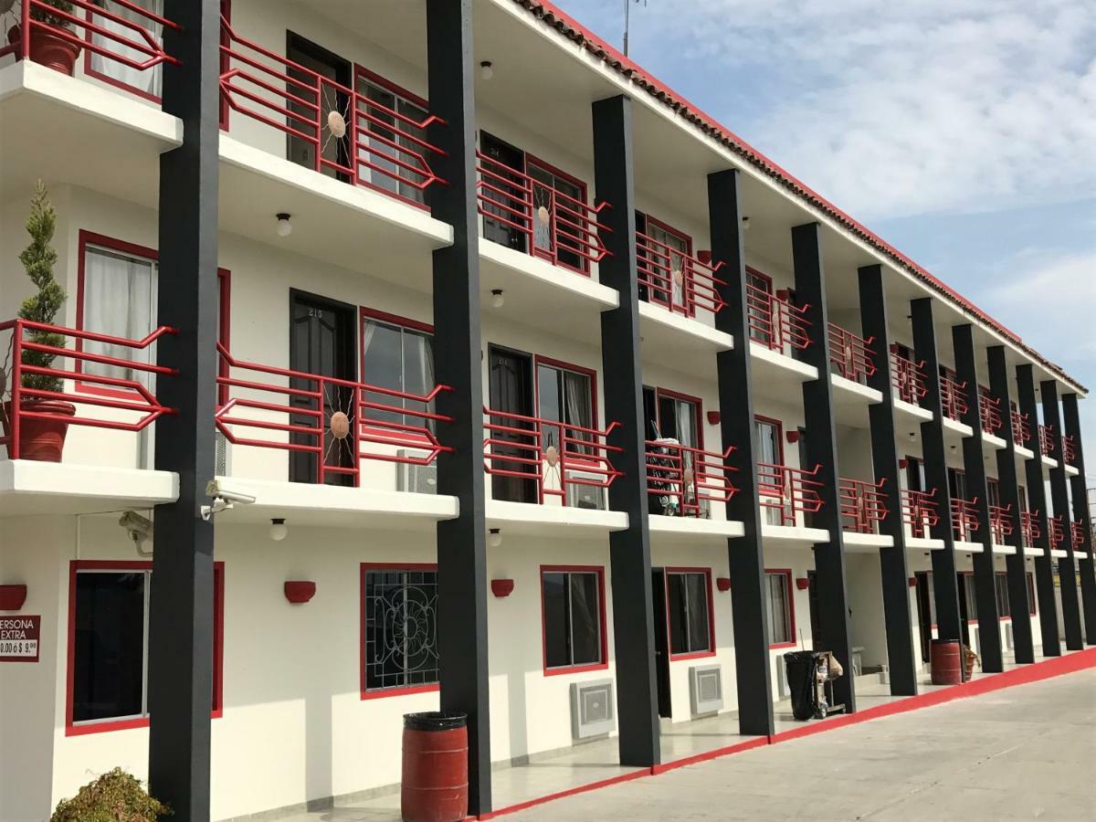 Motel El Refugio Tijuana Zewnętrze zdjęcie