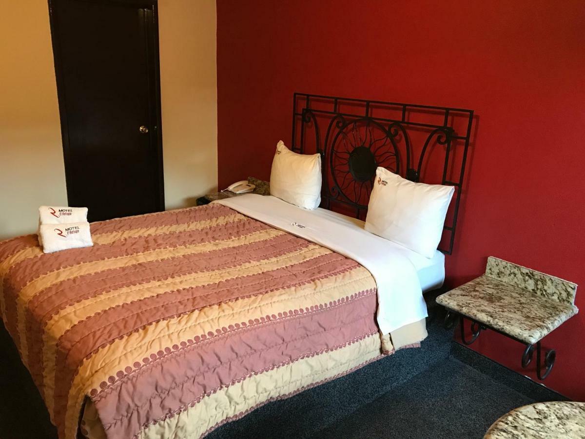 Motel El Refugio Tijuana Zewnętrze zdjęcie