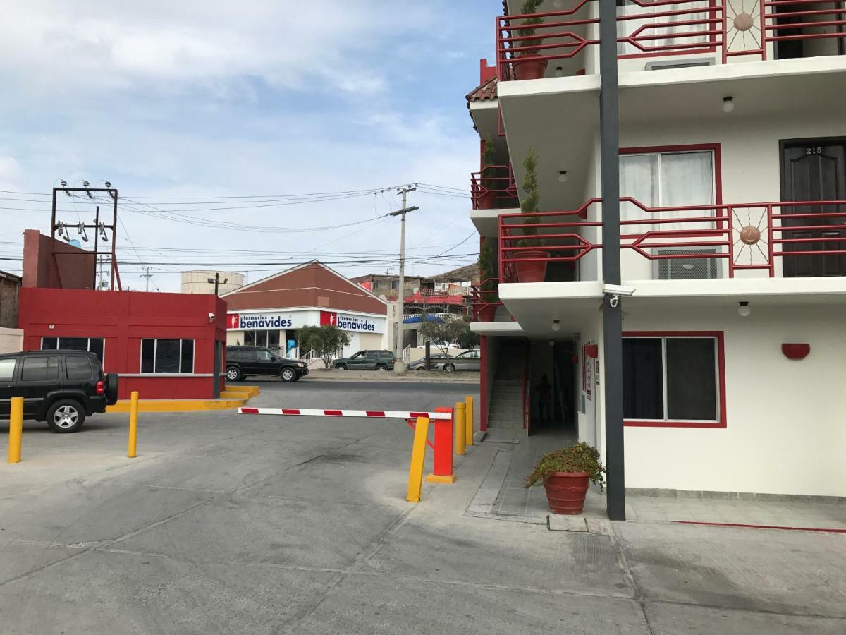 Motel El Refugio Tijuana Zewnętrze zdjęcie
